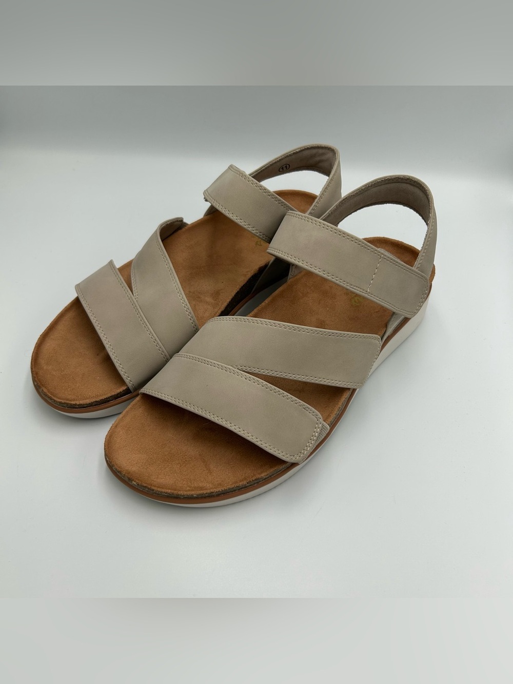 Skechers Women’s Lifted Comfort Sandals Taupe Sz 11 Adjustable Straps Comfort